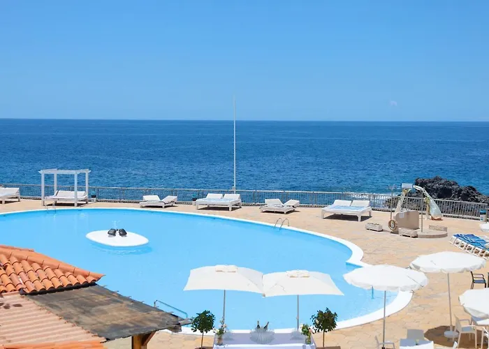 דירה Cosy Sea View Free Wifi קיאו סלבאחה